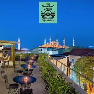 Tan - Special Category 4*, Istambul Turquie